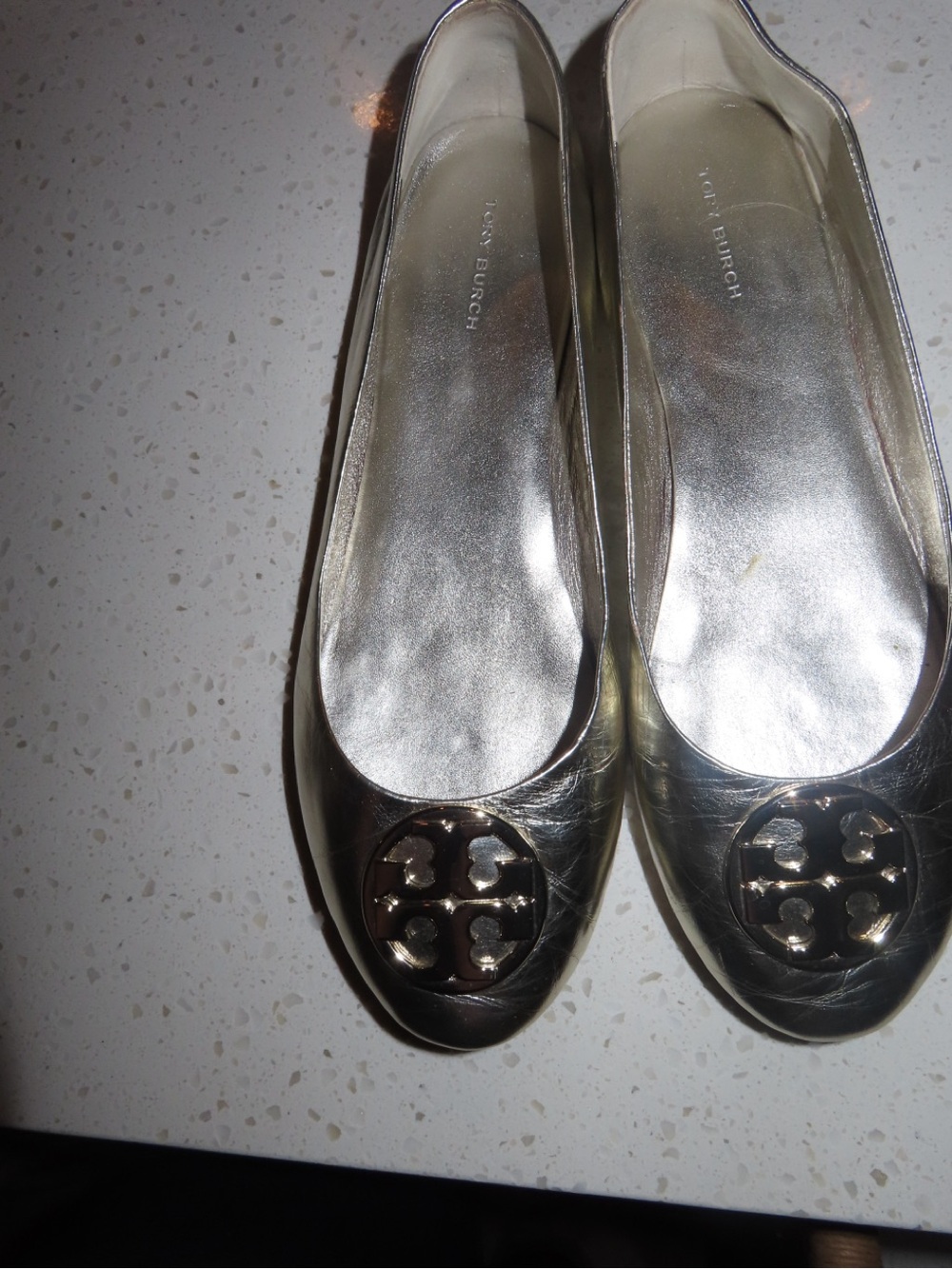 Tory Burch Gold Logo Round-Toe Ballet Flats